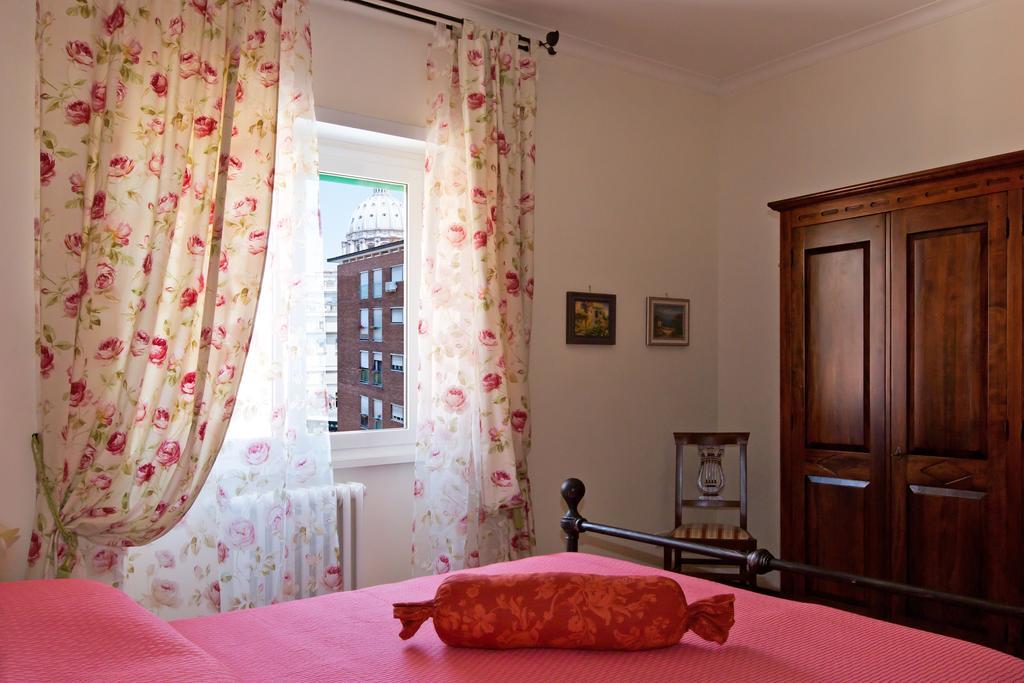Il Bacio Holidayhouse Best Location For Jubilee 2024-2026 Roma Oda fotoğraf