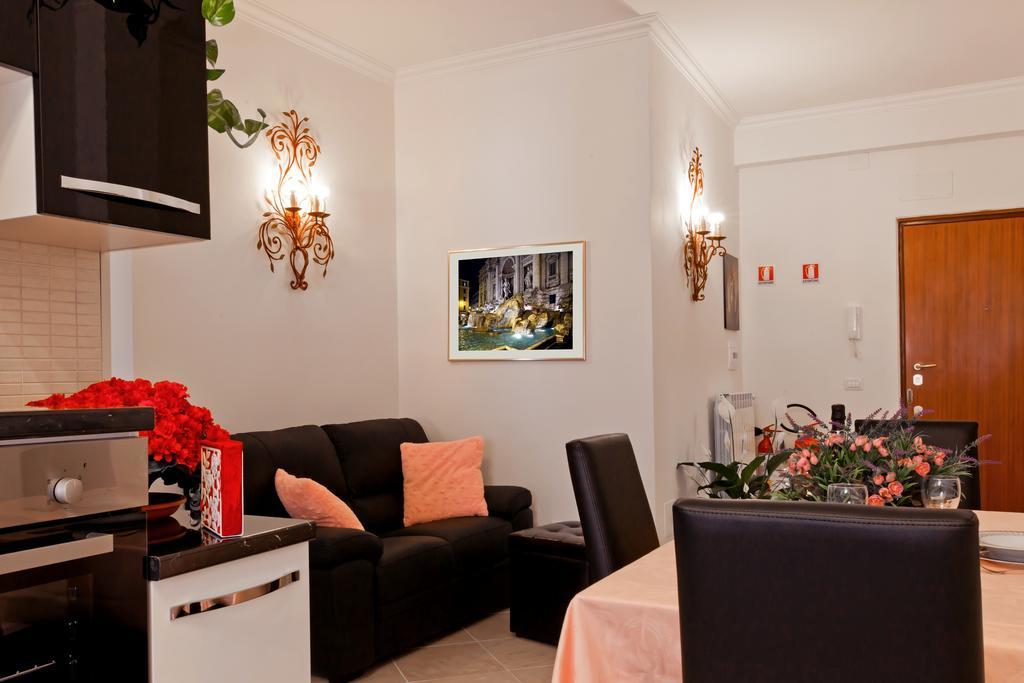 Il Bacio Holidayhouse Best Location For Jubilee 2024-2026 Roma Oda fotoğraf